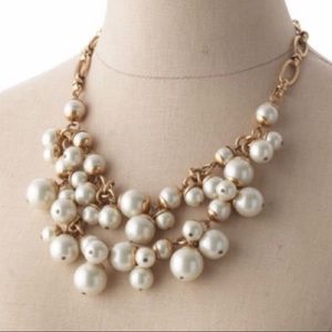 Stella & Dot Pearl Daphne Necklace